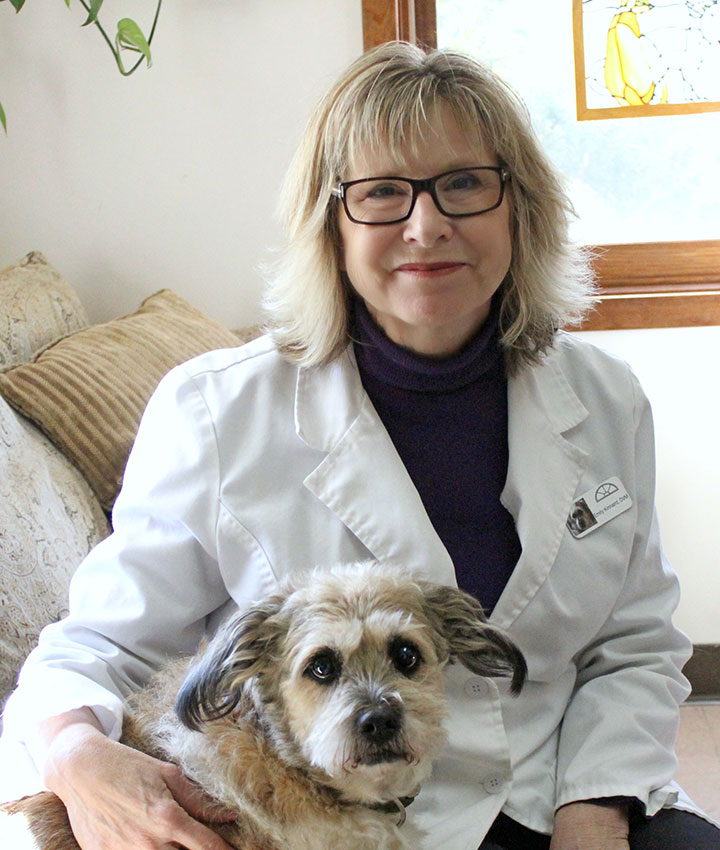 Earlysville Animal Hospital Wishes Farewell to Dr. Kinnaird & Welcomes Dr. Carbonell and Dr. Bolton